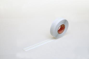 masking label, made from a combination of PET and a non-woven fibre layer, can withstand temperatures to +200°C, for masking prior to powder coating, for example 